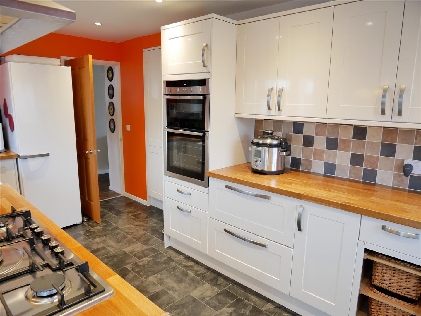 fitted kitchen